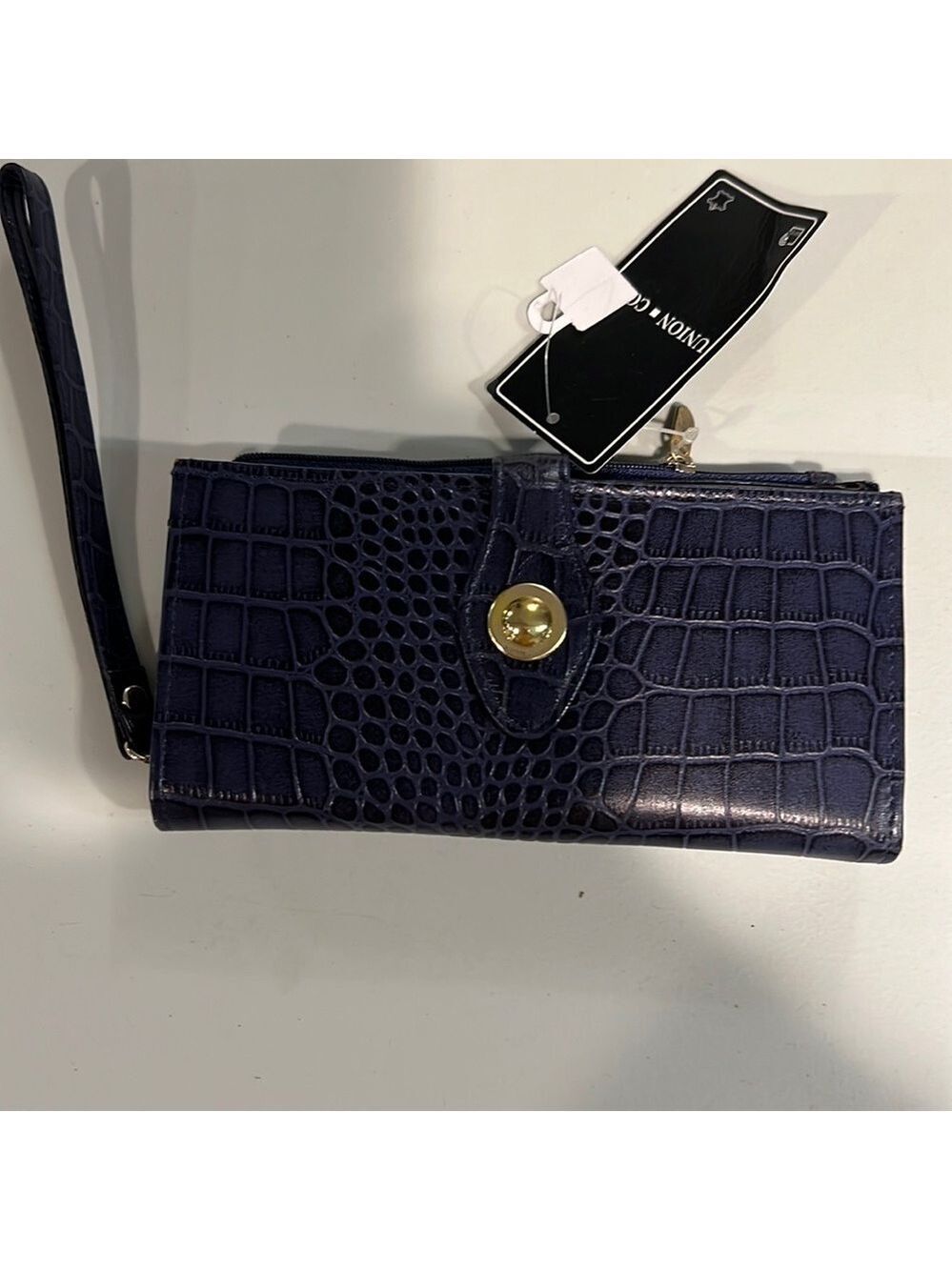 Union CODE purple LEATHER WALLET RFID PROTECTED NWT